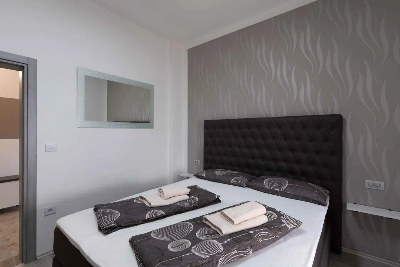 Apartments In Crikvenica 41697 Croatia