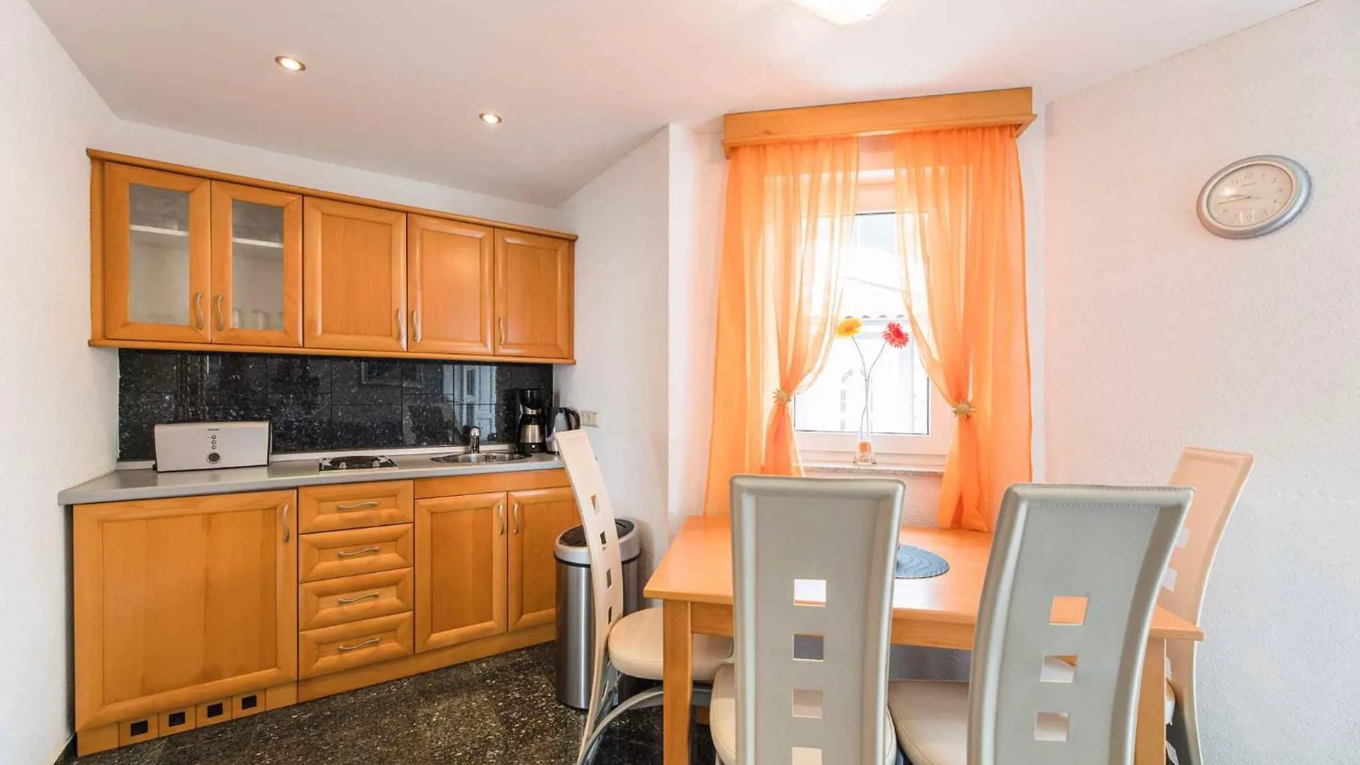 Apartments In Crikvenica 41697 Croatia