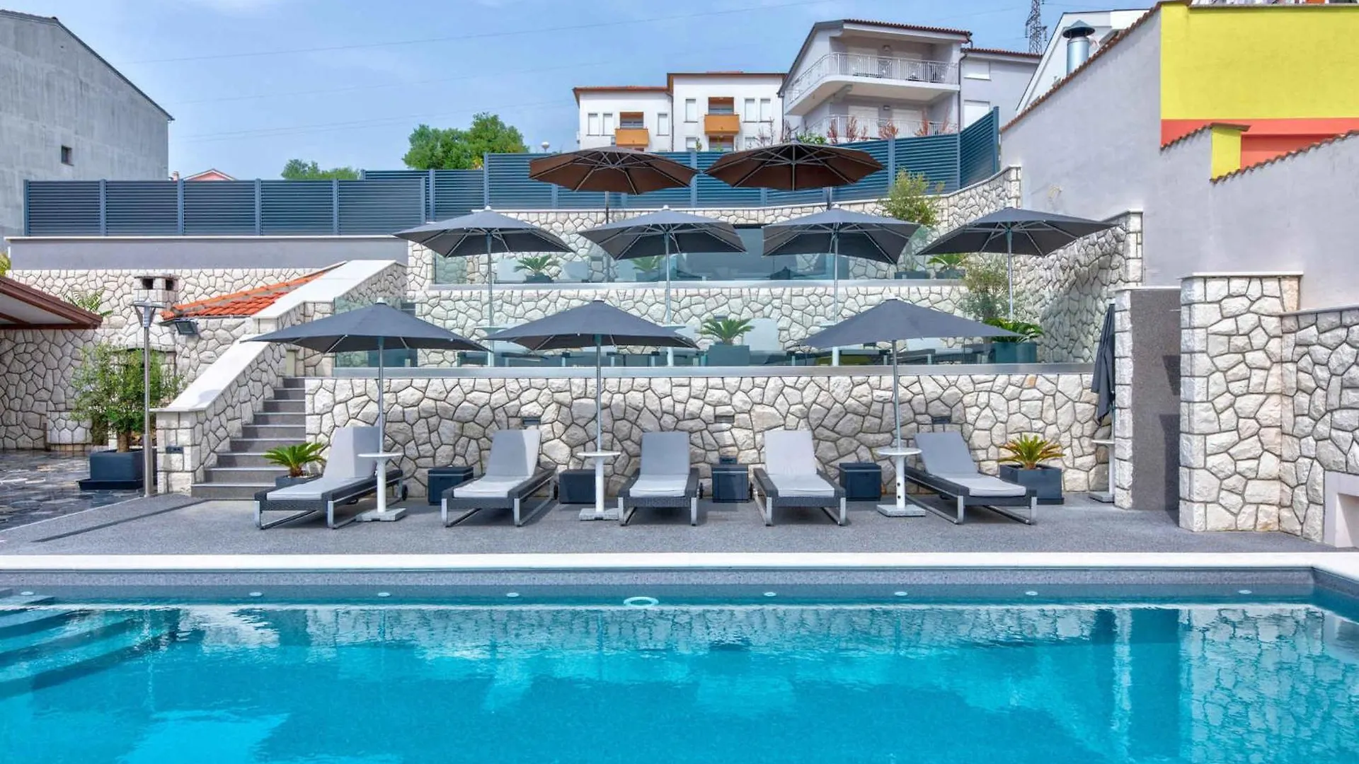Apartments In Crikvenica 41697