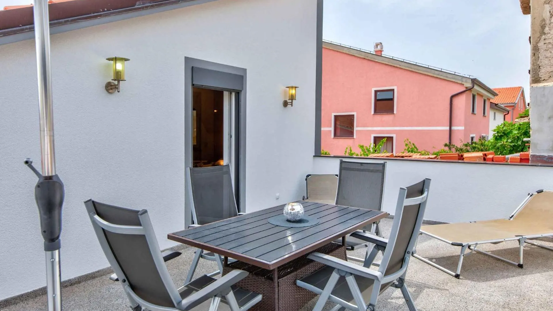 Apartments In Crikvenica 41697