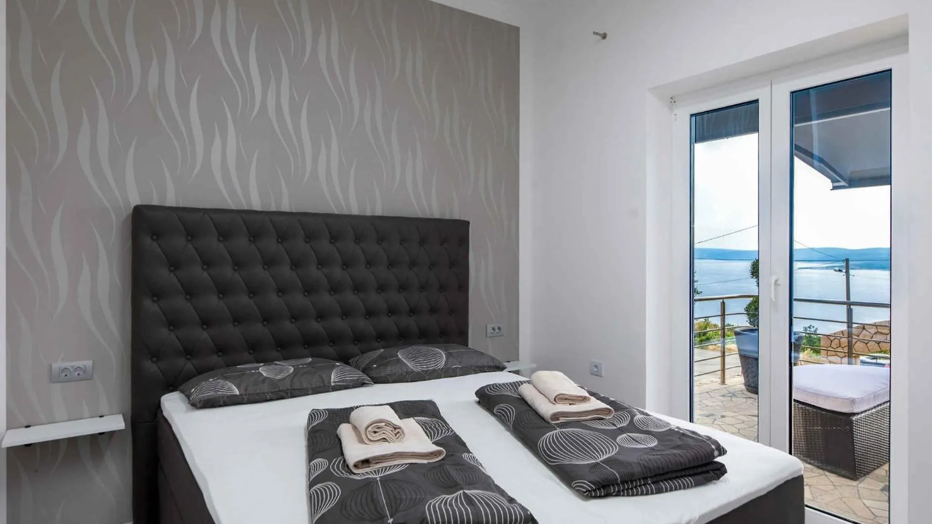Apartments In Crikvenica 41697 location
