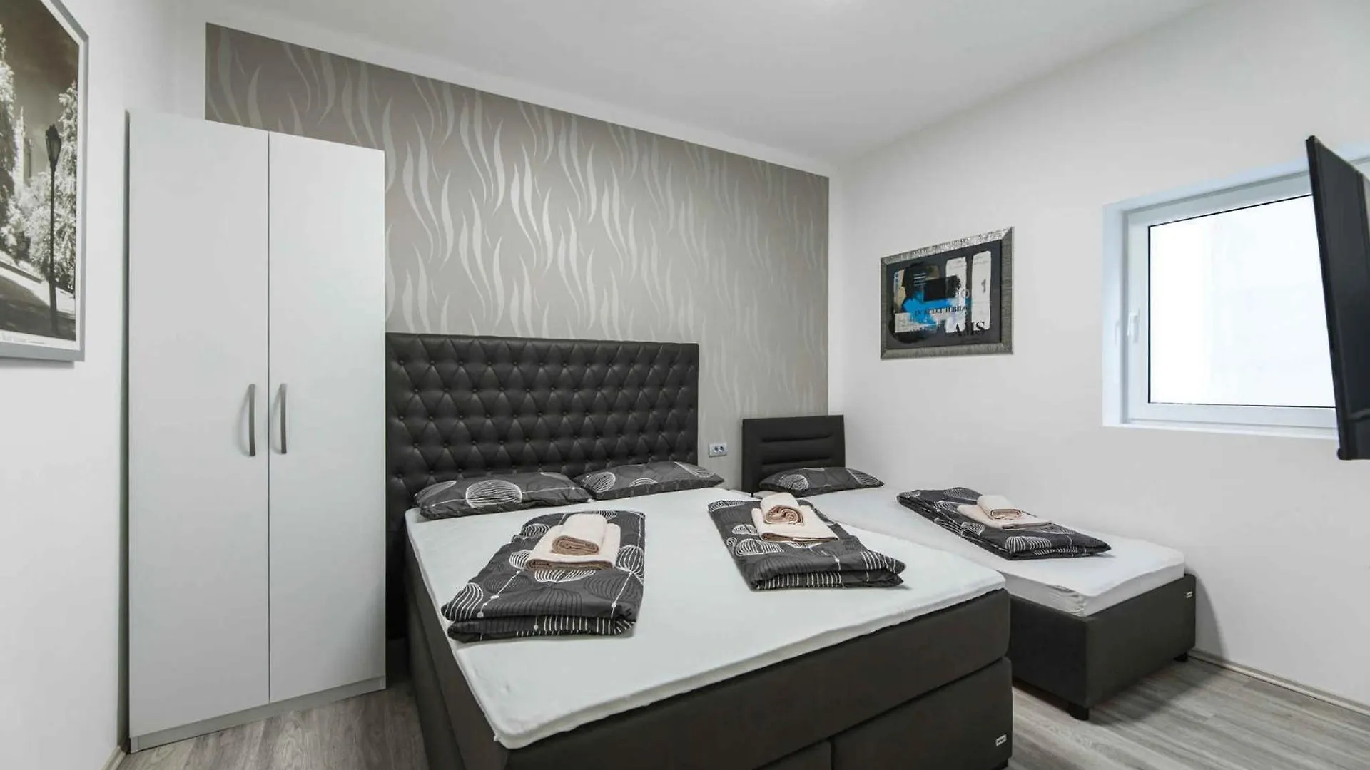 Apartments In Crikvenica 41697