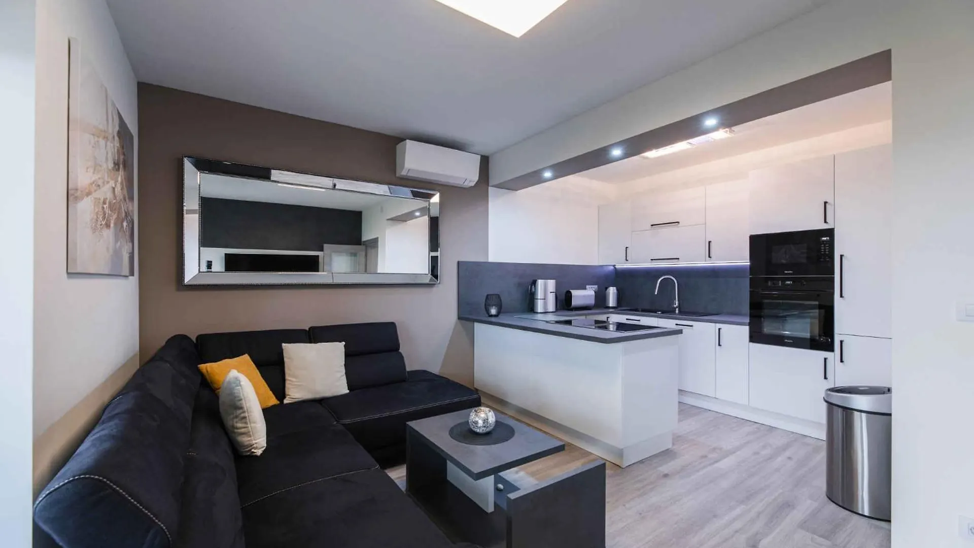 Apartments In Crikvenica 41697 0*,  Croatia