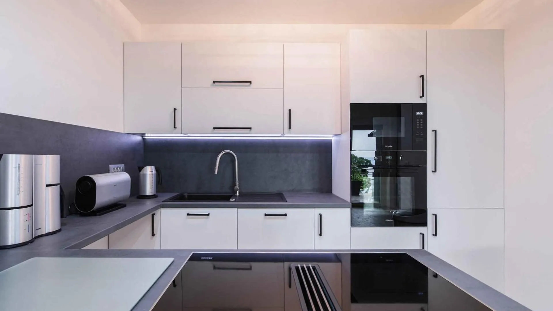 Apartments In Crikvenica 41697